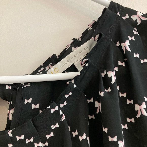 LC Lauren Conrad Black & White Bow Print Sleeveless Top Size S Tie Back - Picture 4 of 7